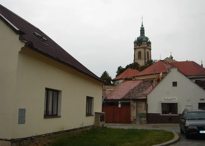 Dum V Podzamci Apartament Mělník